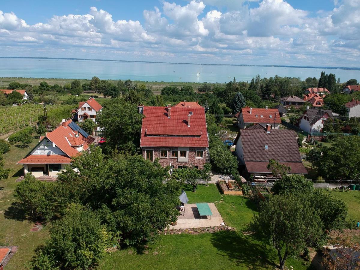 Apartament Hello Balaton *